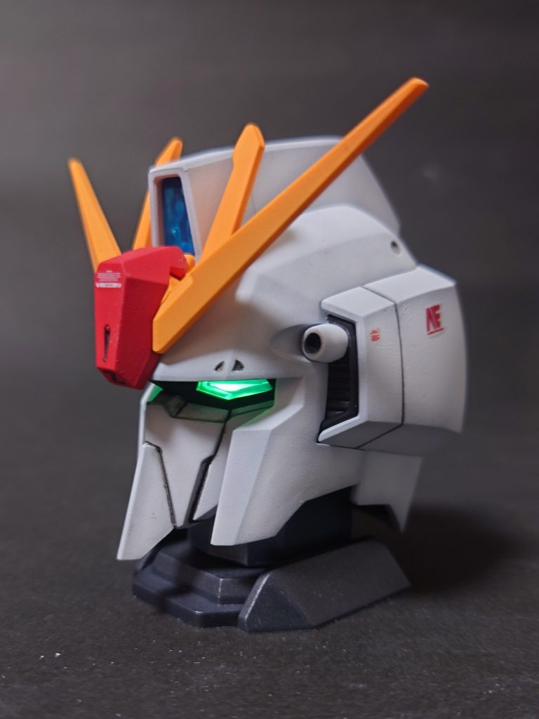 Zガンダムヘッド–2枚目/制作者：@14sileightysxr