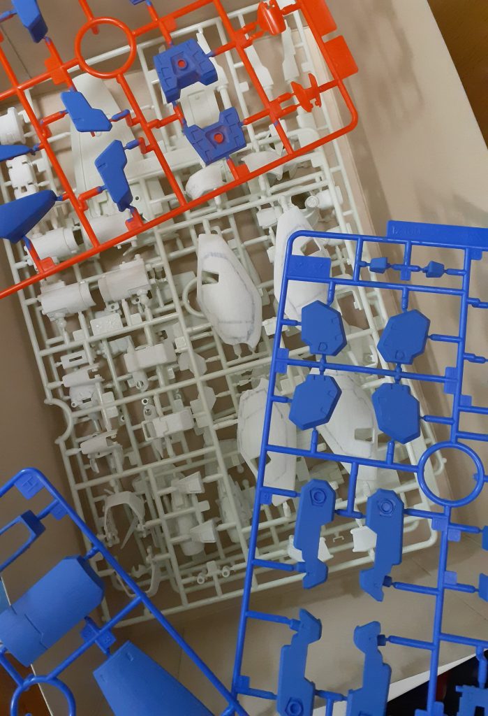 アサヒペンカラーパレットペンでの塗装。発色がよく乾きもはやい、さらに艶消しなので愛用している。