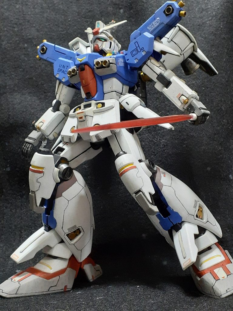 やはりスリッパの存在が配色によって控えめになっているのがわかる。