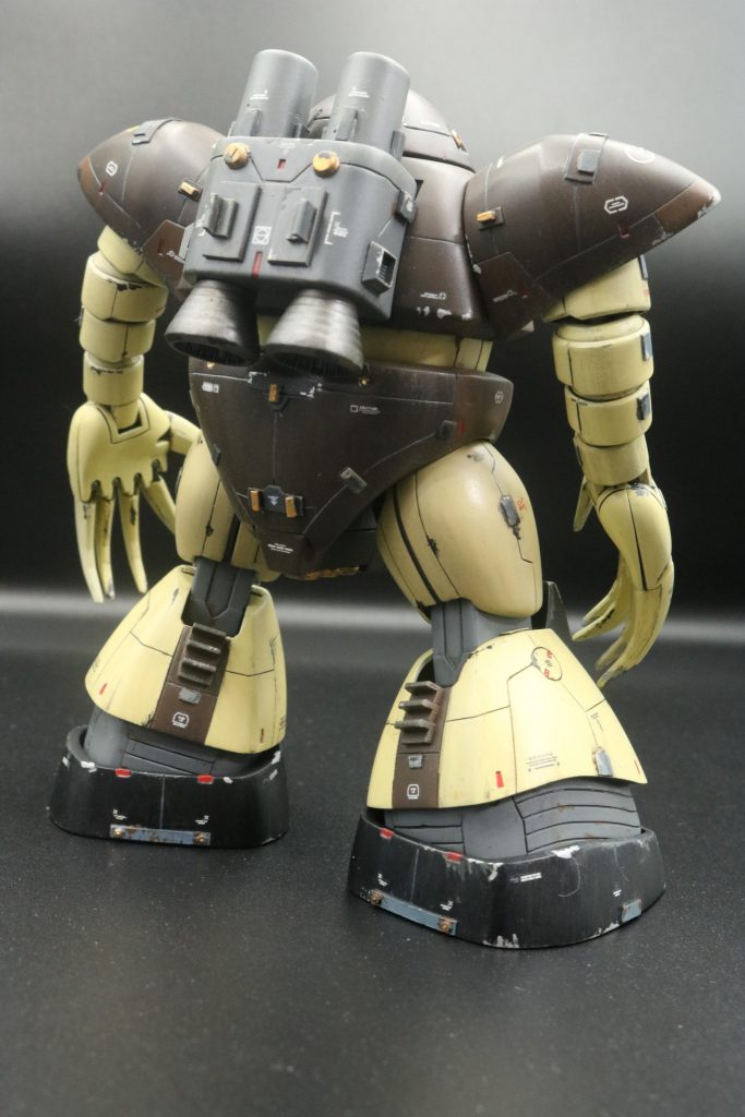 バックパックがキットのままでは寂しかったので、ちょっと力入れてみました。