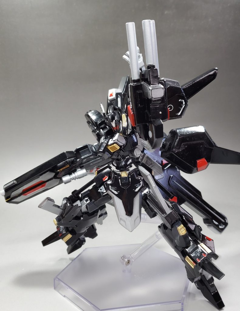 左腕分にプラズマステークを装備。元ネタ的にはステークじゃなくてここはプラズマカッターなんですがジェットマグナムが好きなのでここはmark2ので再現。