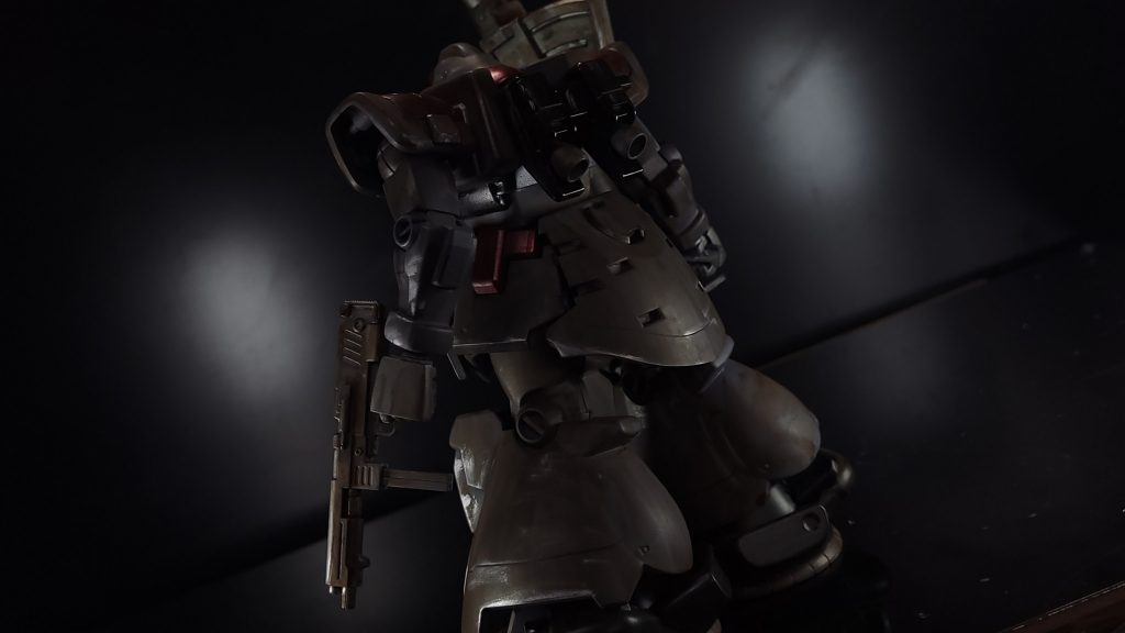 シュツルムファウストは背部にあったら被弾したときに下半身吹き飛ぶよなと思ったので廃棄しました。全部塗ったのに😭