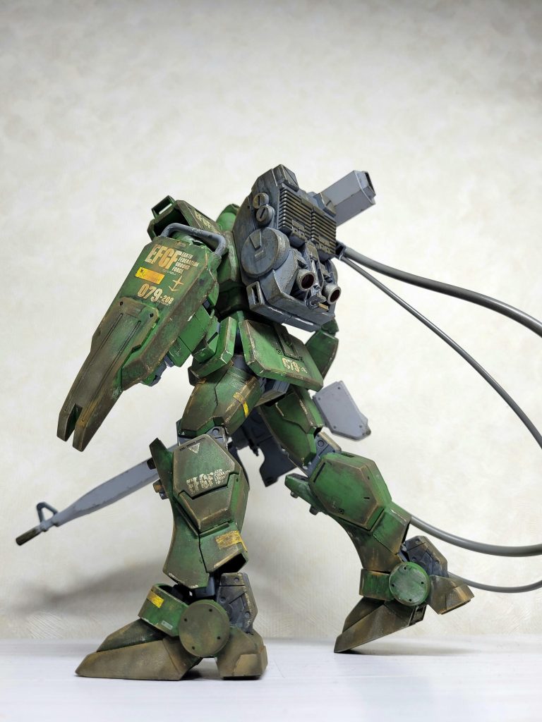 このバックパックは最初に見たときは違和感しかありませんでしたが、見慣れるとかっこいいです。