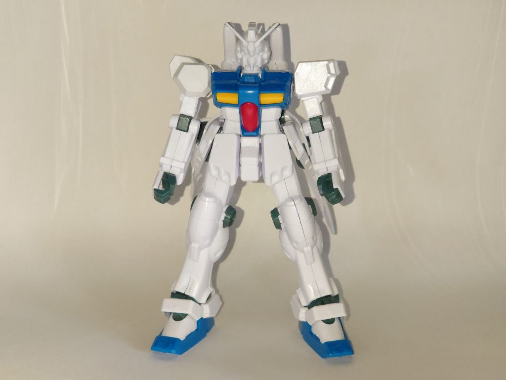 胴体に対して頭がちょっと小さい?胴体を縦に少し伸ばせばバランス取れるかな?