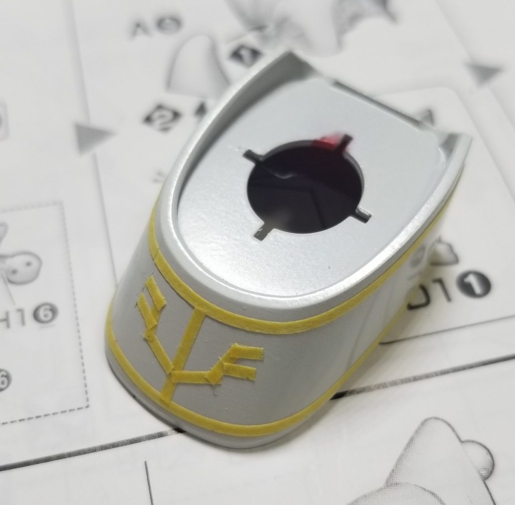 こんな感じで切って貼って描いてます🙆