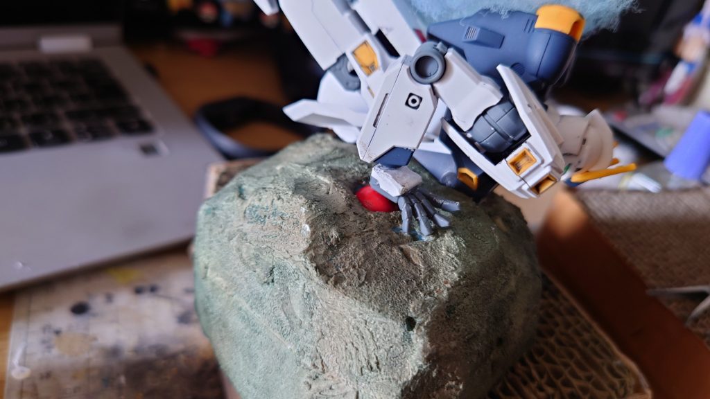 ちゃんとサザビーのコクピットポッドも(笑)