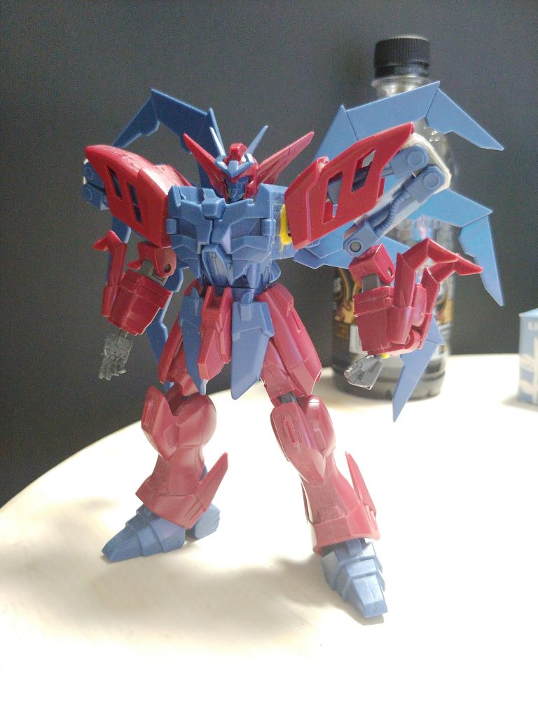 ヴァサーゴは肩にボールジョイントを入れた他は顎を引けるように首のジョイントを変更したのみ。中途半端にポリパーツをプラ版で囲ったら後から剥がれて二度手間三度手間に。。急がば回れ。。