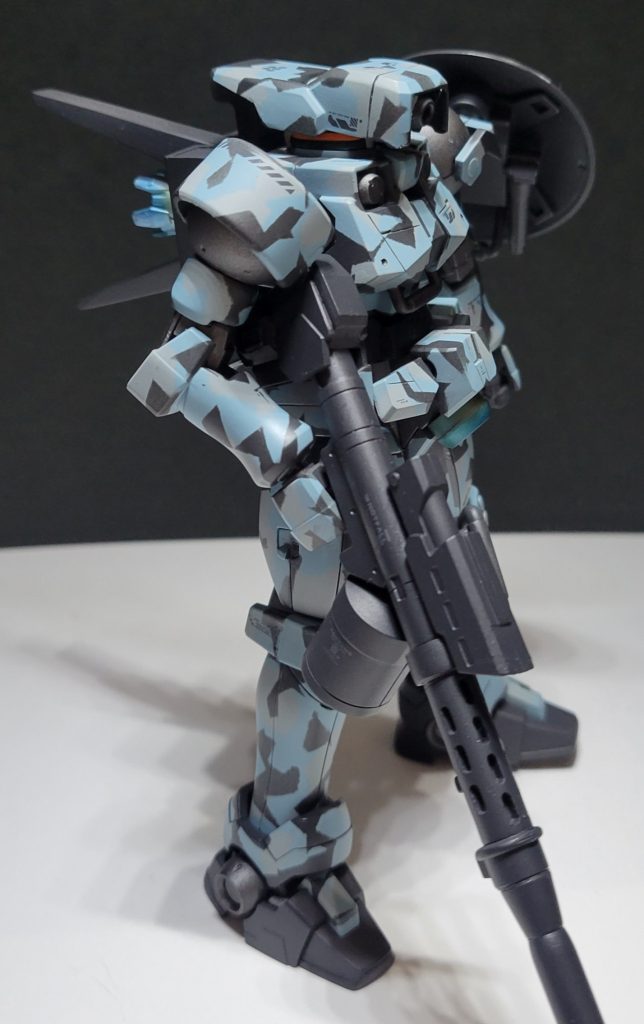 バックパックにつけた補助カメラが被せることができます。