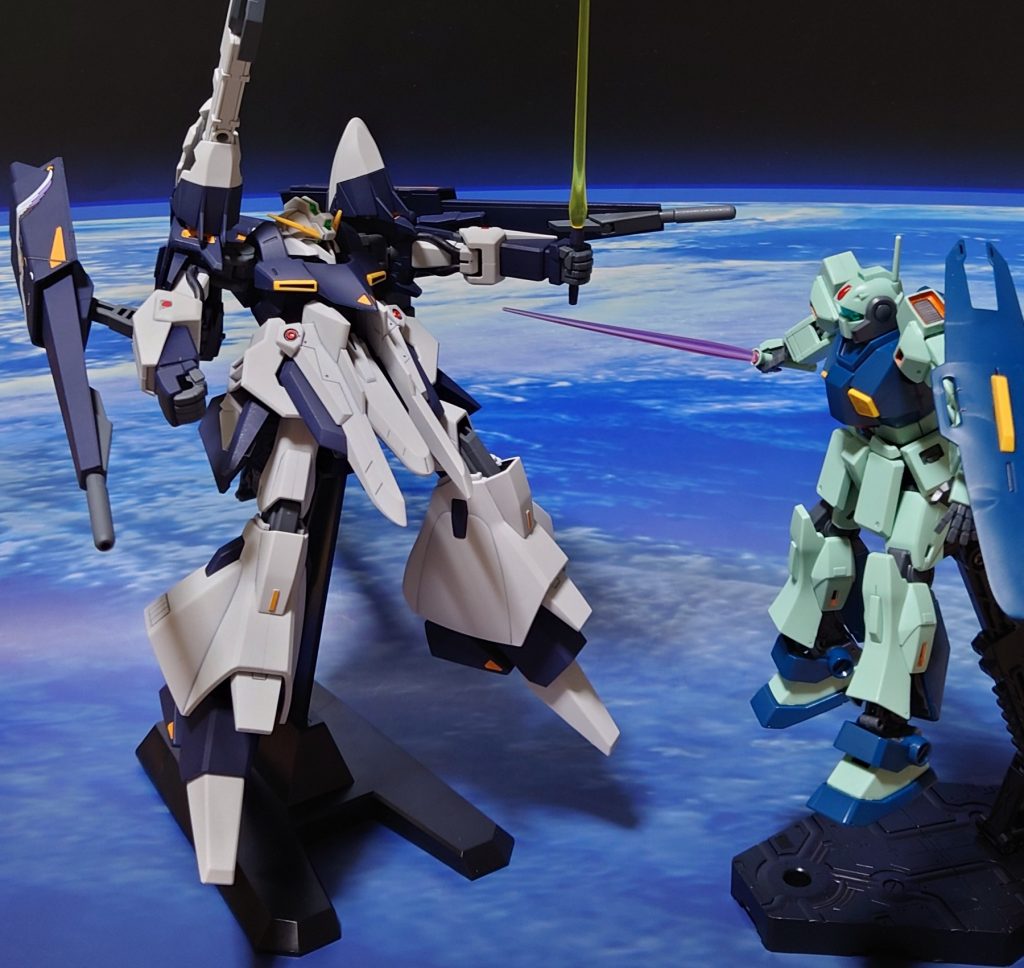 エゥーゴのネモと戦闘！※ネモのカラーリング違いはご容赦ください