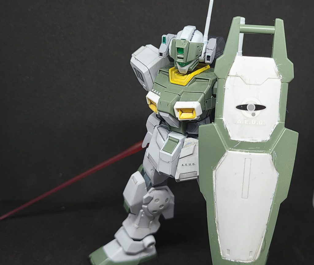 ジムはいろんなバリエーションを妄想出来て実に良いですね…。