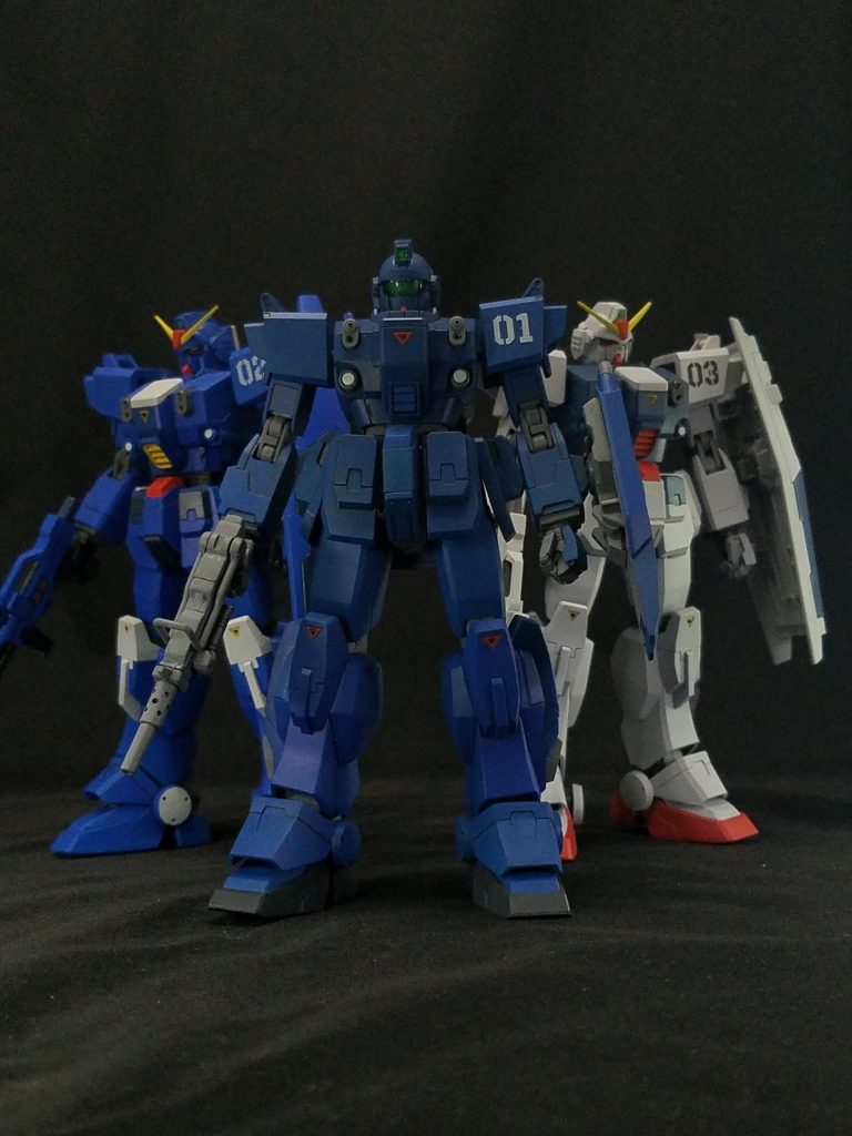 悲願のブルーディスティニー1号機、2号機、3号機の揃い踏み。