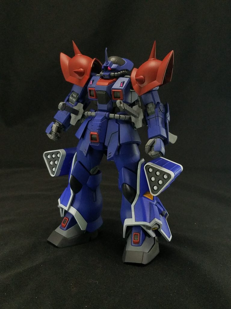 ヒートサーベル、懸架。納刀状態の刃は、他のイフリート系キットから流用。