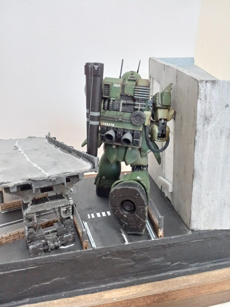 理想の『汚し』を模索しながら作ってます。–3枚目/制作者:moriQ