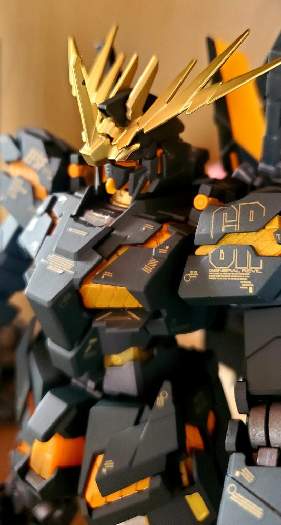 デカールはりはり、ka.verは貼るだけで大変、、、いや、満足しますね