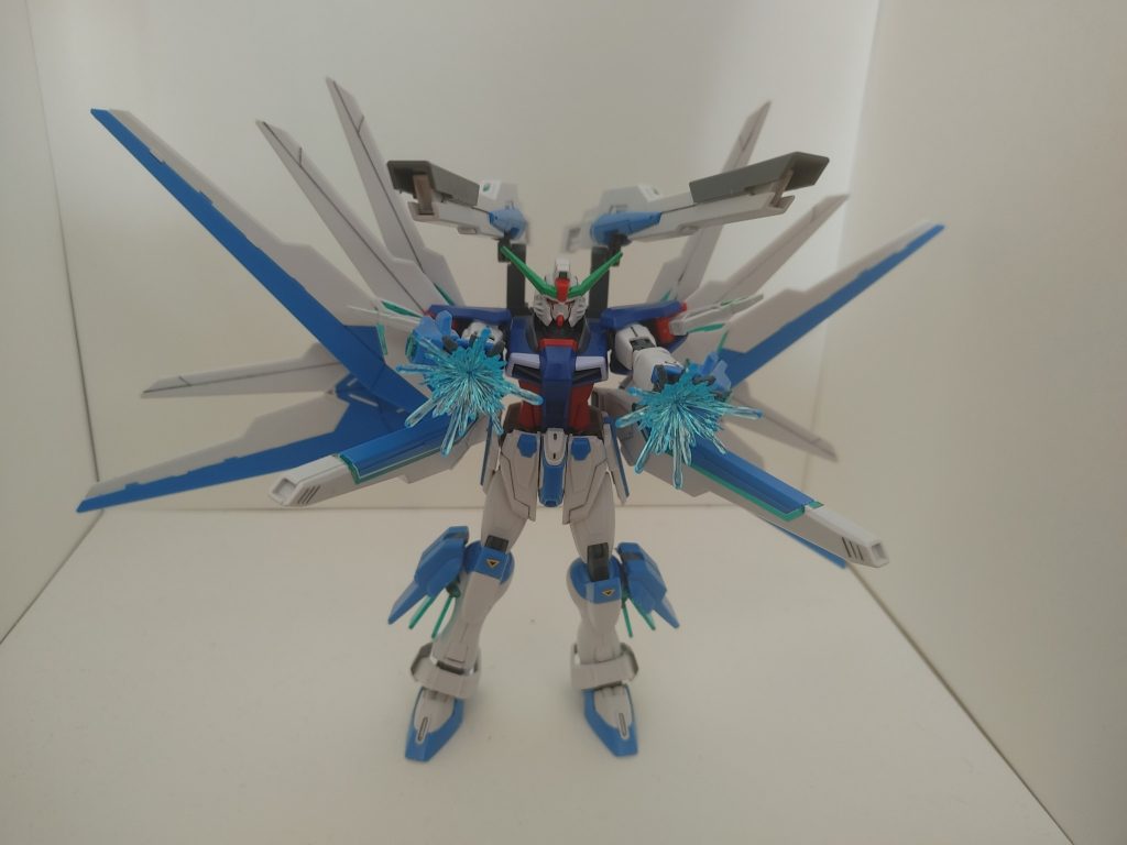 ベースがなくても自立できます。