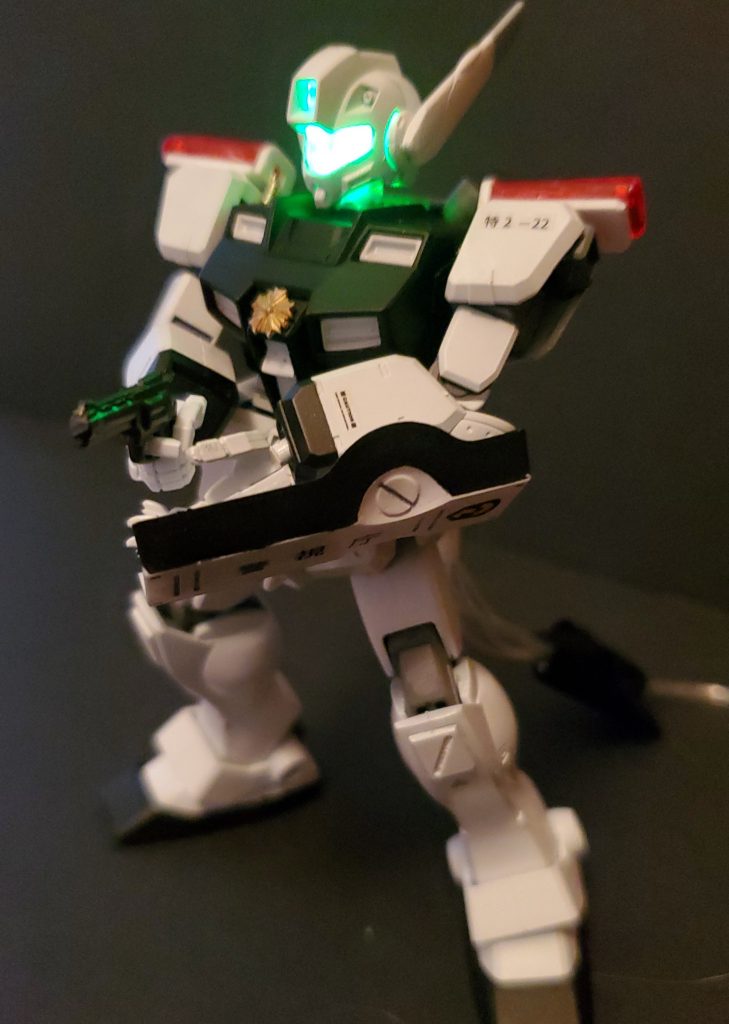 太田っぽいポージングを取らせようと思いましたが、ジムコマンドは腕の間接があまり自由に動かないので、こんな感じになりました。