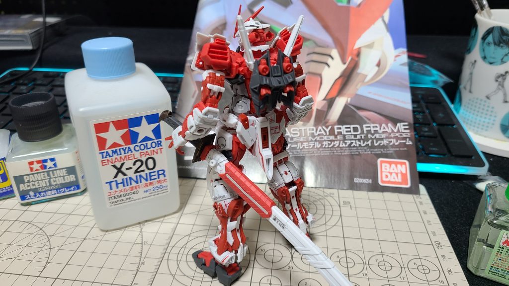 背面から。RGなこともあって密度が濃くていいですよね