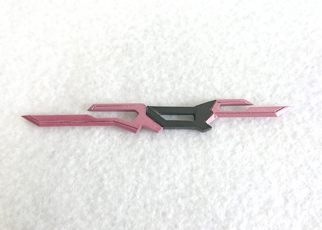 呂号乙型特斬刀かなりオリジナルです。元のデザインを参考にしてなるべく違和感のないように作成しました。以下ポージング