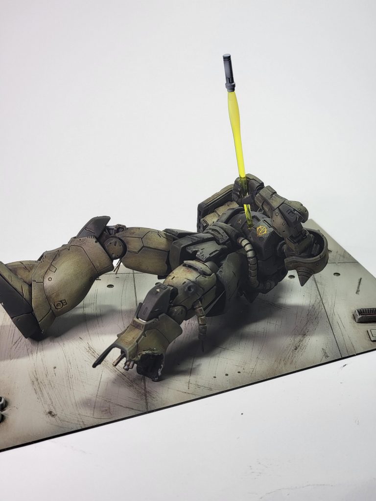 ア·バオア·クーに落つ–2枚目/制作者：こむぎ