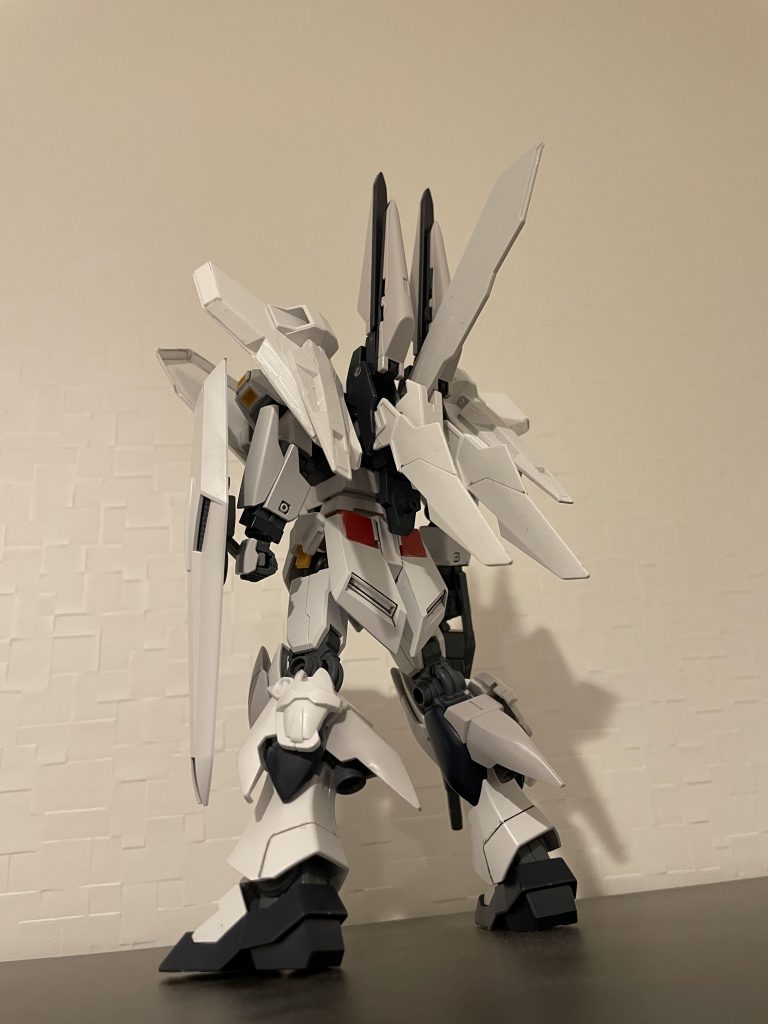 リアビューこの角度から見るMSが一番かっこいいと思う。