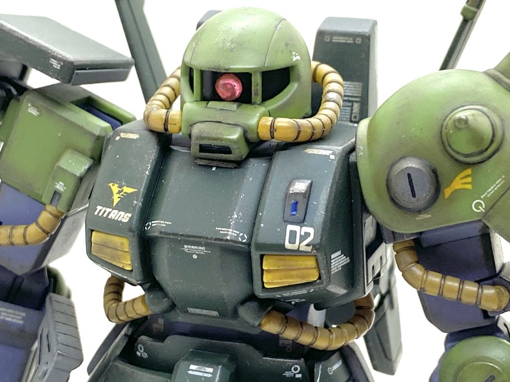 デカールはガンダムデカールのMGハイザック用や機動戦士Ｚガンダム／機動戦士ガンダムＺＺ汎用1をメインに市販のコーションデカールを満遍なく貼って情報量を増やしました。マラサイの時と同じくKa signatureのティターンズ所属のROBOT魂出たMSは大抵EFSFと付いてましたから自分もリスペクトして入れております。