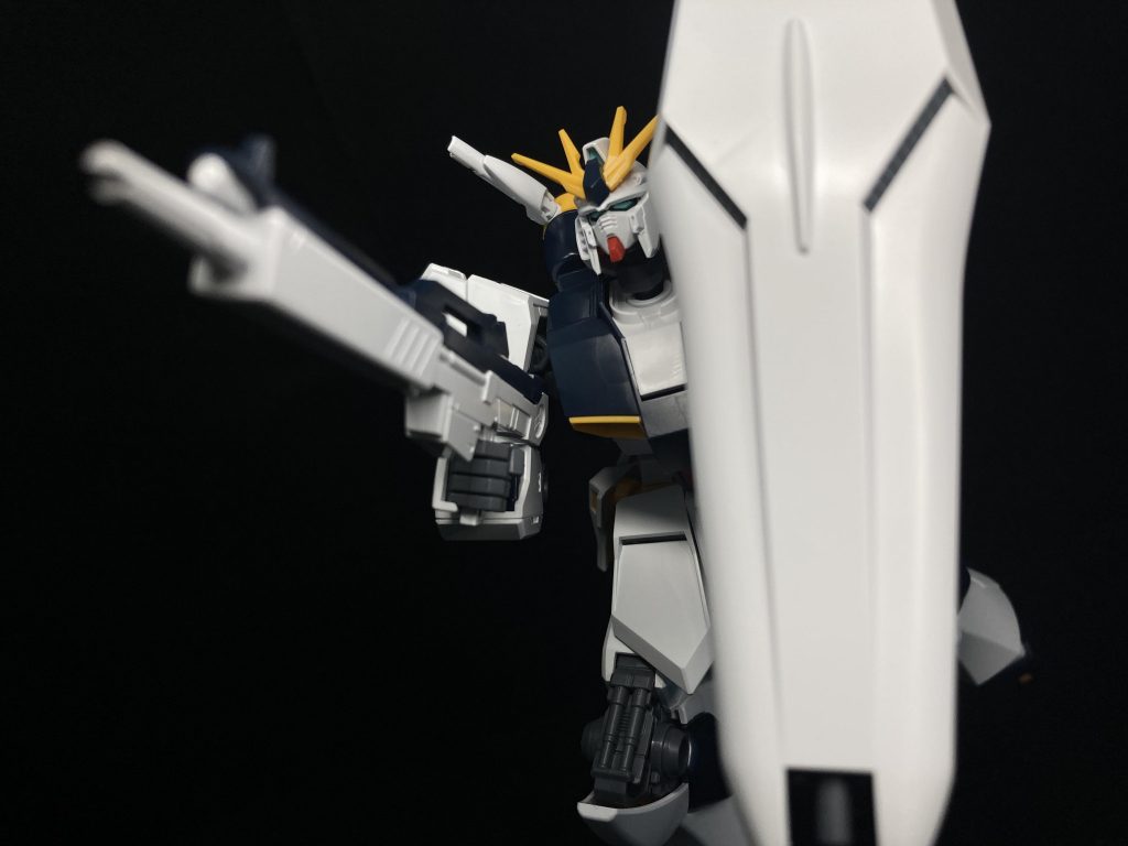 トリスタンにこのビームライフルを流用したりすることで塗装の手間が省けたりできますね!!