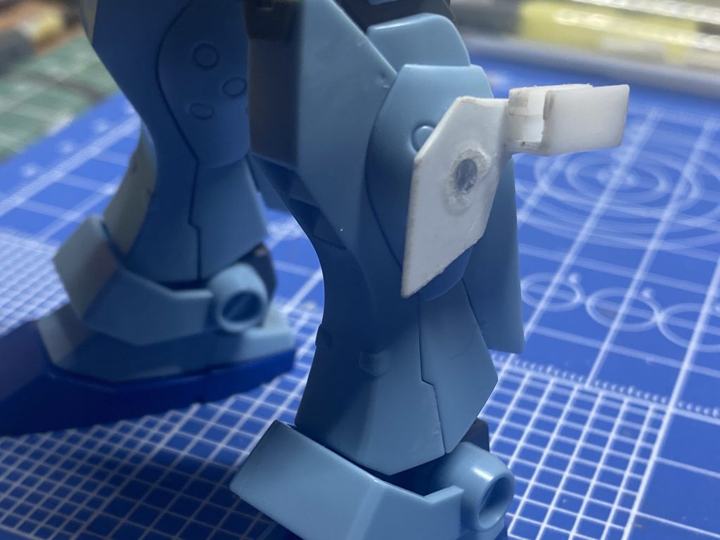 脚部ラックは、こんな感じで簡単作製してます。