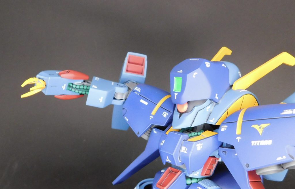 ポージングを少しだけ