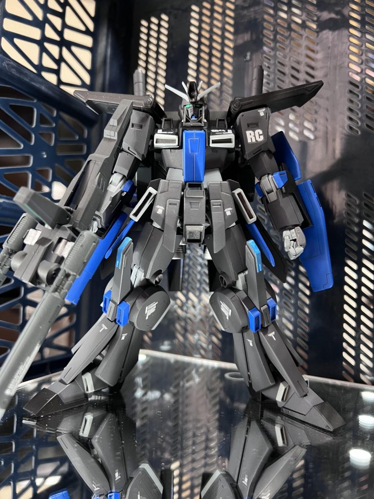 ZZガンダム参式–3枚目/制作者：真樹京介