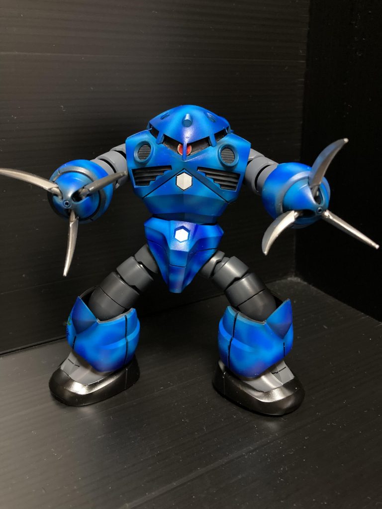 ビーム発射ポーズ