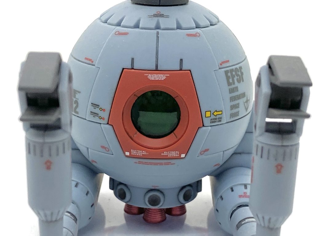 デカールはサイズが違いますがMGの第08MS小隊版のボールやHGユニコーンガンダム、ガンダムデカールDXの地球連邦軍MS用などを使い、カトキ風にしました。ボールのVer.Kaの説明書も参考にしています。