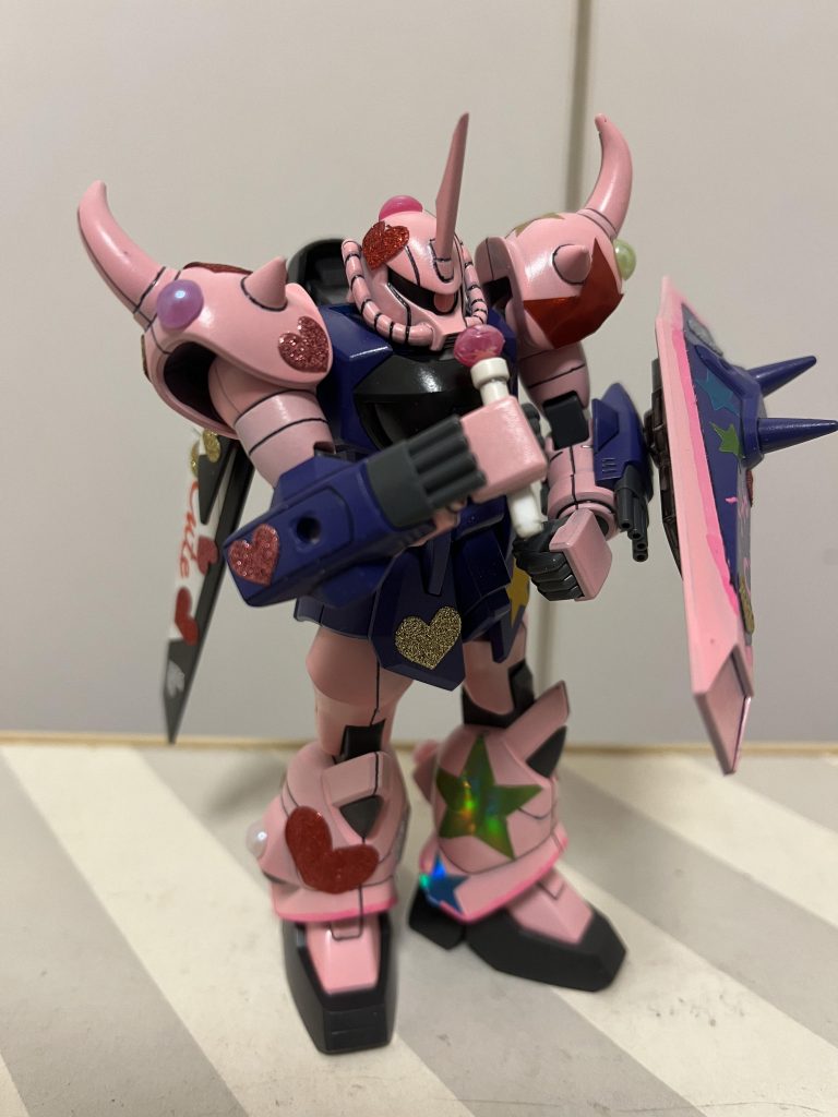 おまけ装備でビームマイクを作製。いや！　グフが歌うんかい！！