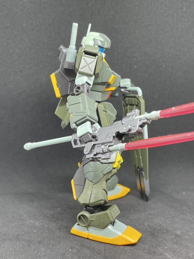 普段は近接武器をメインには作ってないけど、これはもうツインビームを構えるしかないよね。