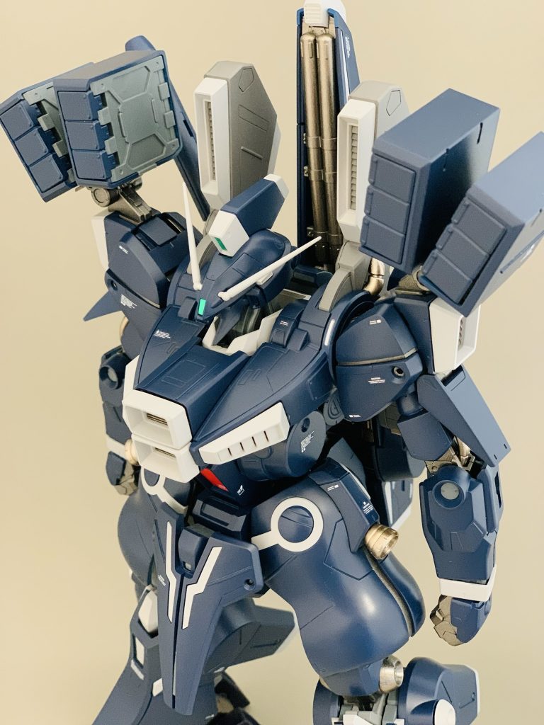 フレームも各所色分けしました。