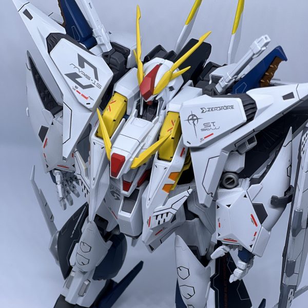 クスィガンダム