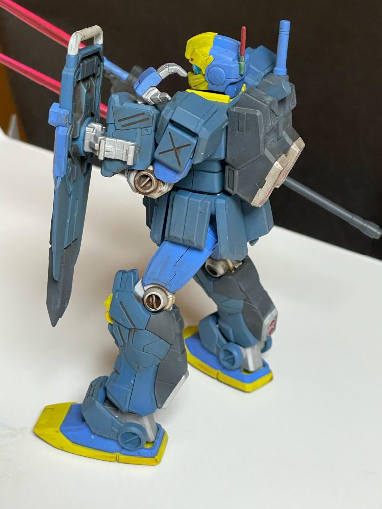 ジムストライカー　ウクライナ支援–5枚目/制作者：くまざえもん