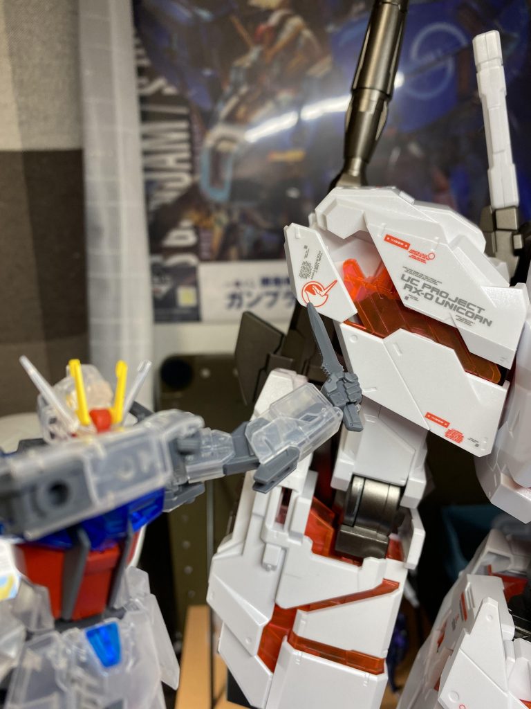 とても悲しい事にデカールの向きを間違えてました💦塗装完了して組み立てるまで気づかず手遅れに、、、これも勉強かなと思う事にしました笑