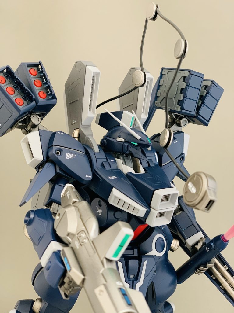 これがプレバンとはもったいないくらいデキがいいキットです。次も大物キットなので時間をかけてじっくり作ろうと思います。