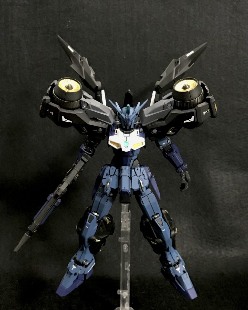 ん~・・見方が変わったとはいえ、やはりどことなくライバル機のように見えてしまうんですよね😅 この1枚に関してはポージングもちょっとそれっぽく意識しちゃってますが←