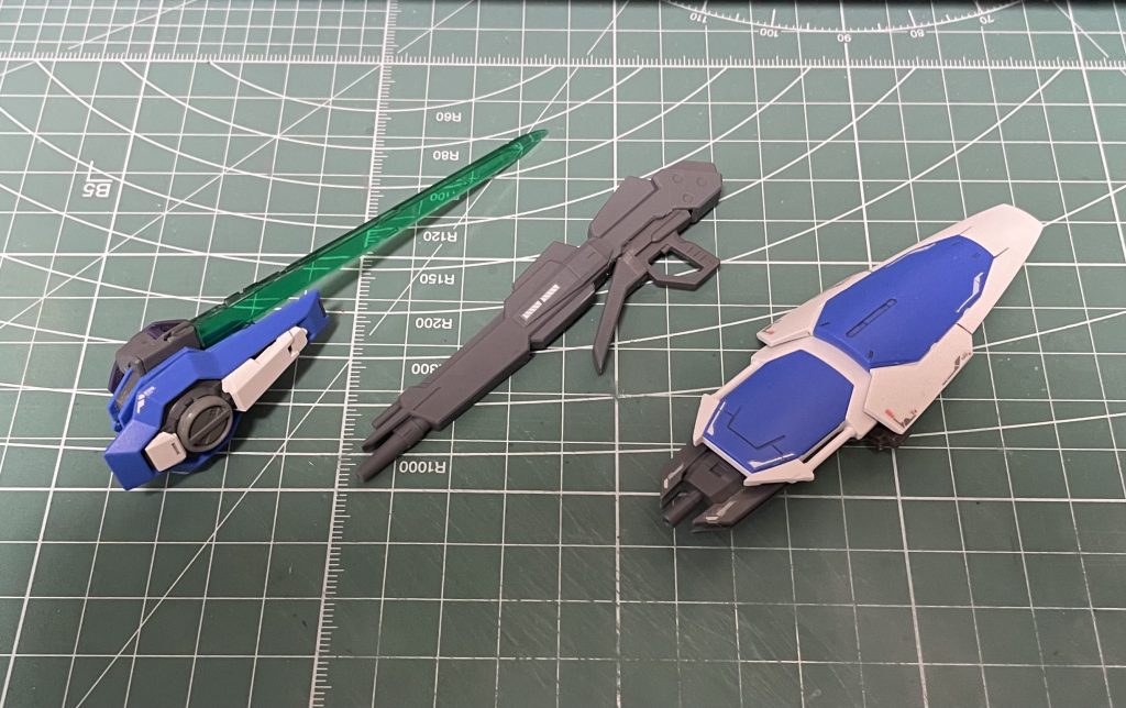 Iフィールドシールド&エクスキャリバー 専用ビームライフル ビームキャノン装備型可変式多重装甲シールド