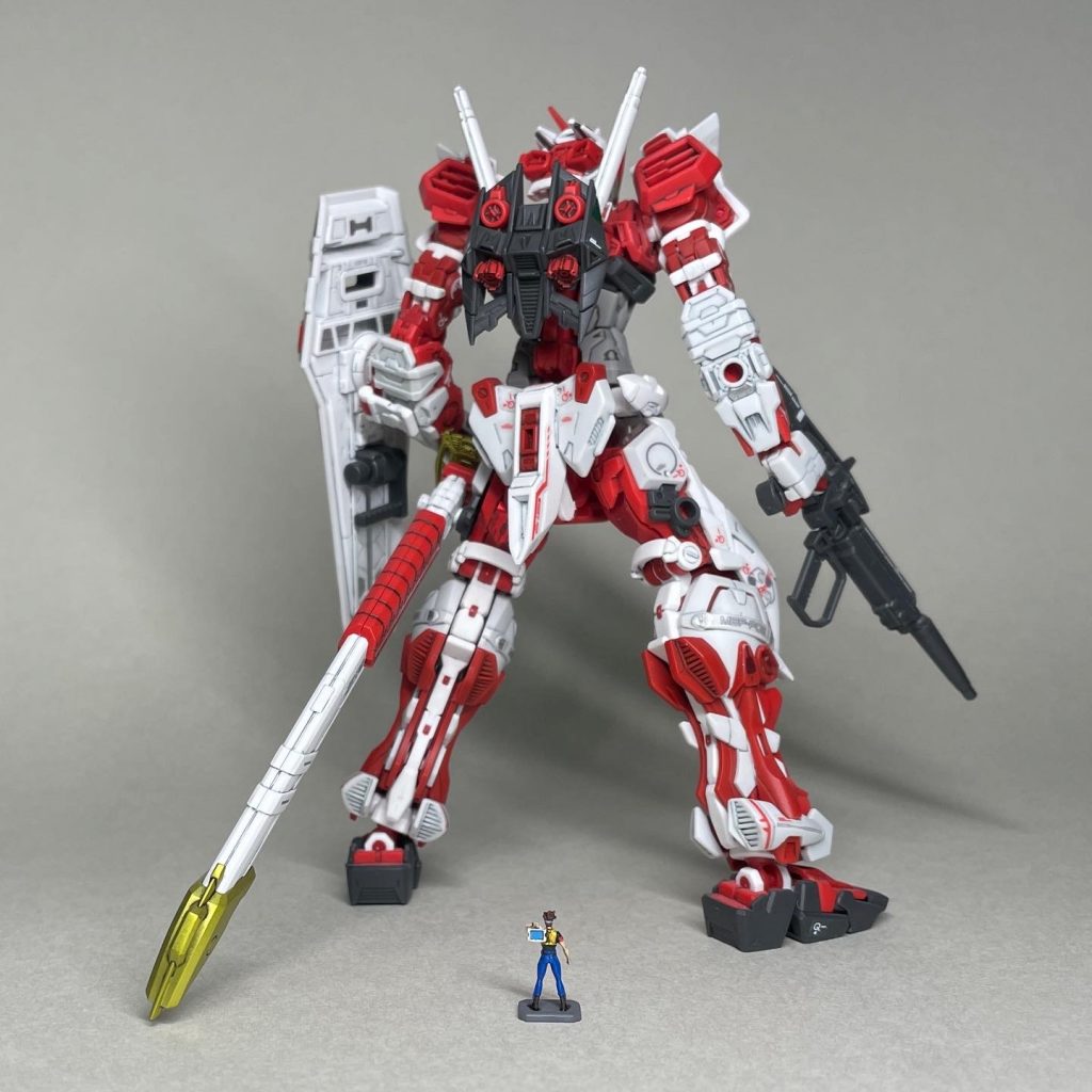 RGレッドフレーム と ロウ・ギュール（うしろ）