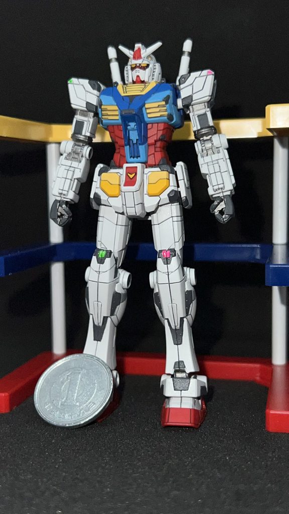 1/200スケールなので肩こりと格闘の日々…