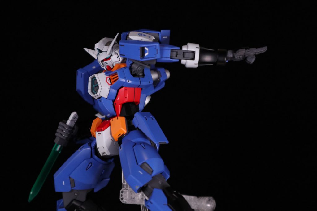 なぜMSにニンニン指？という疑問が湧いてきますがカッコいいからオッケー👌制作〜。大した内容はない。