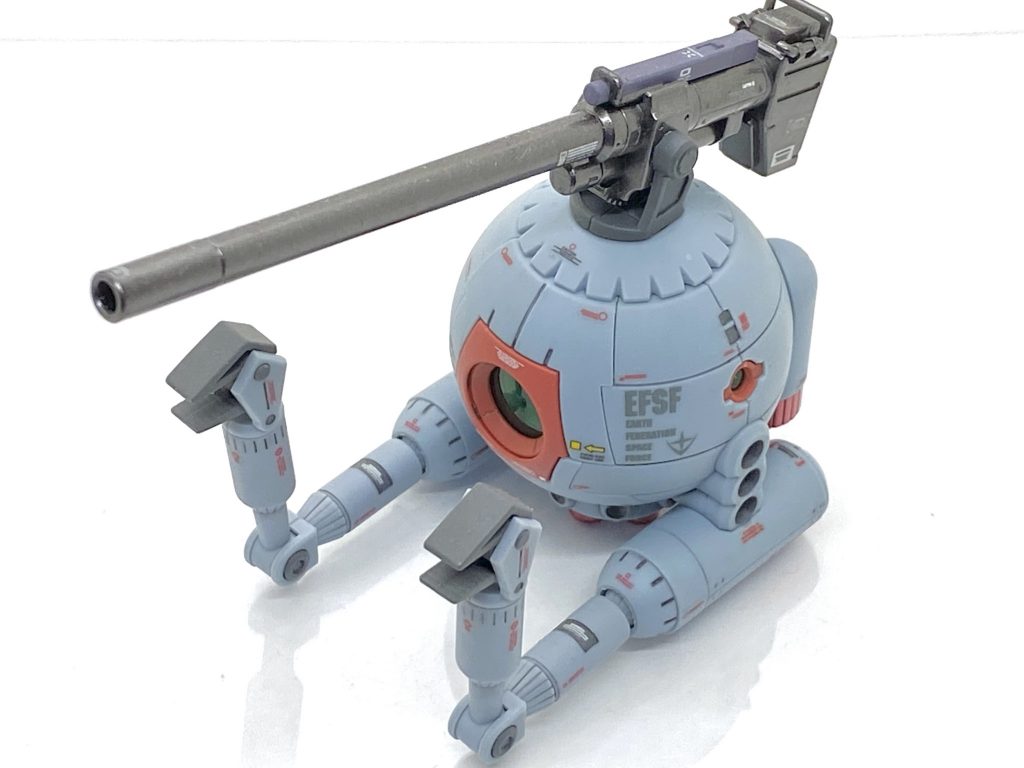 メタリック以外の部分は(クレオス)Mr.カラーGXスーパースムースクリアーをメタリック部分は(ガイア)Ex-クリアー吹き付けております。