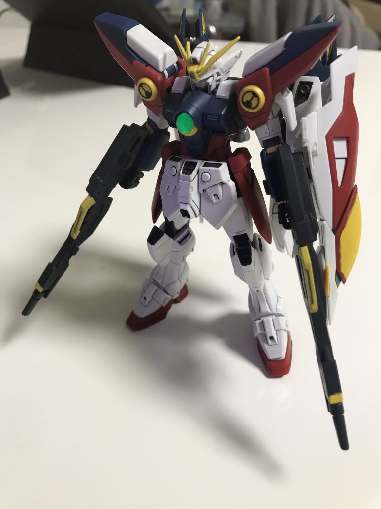 目立つ合わせ目は消してます。