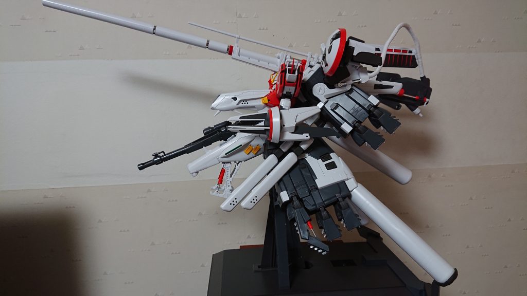 コレに連射型のビームスマートガンを持たせたい……