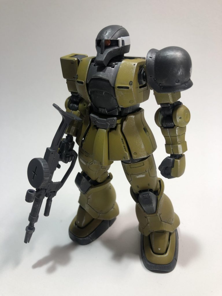 今回はドライブラシを作成テーマにしましたのでシルバー使ってやってみました。