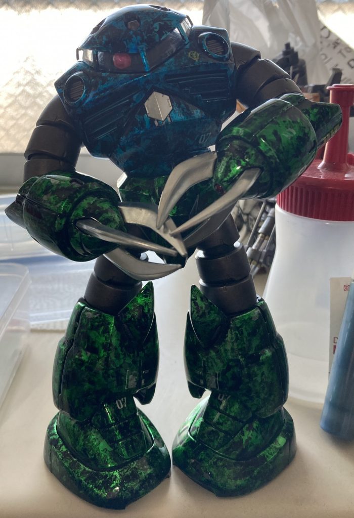 恒例になりつつある、妻によるポージング。今回も目を離した隙にやられました。一気に可愛くなりやがって･･･。