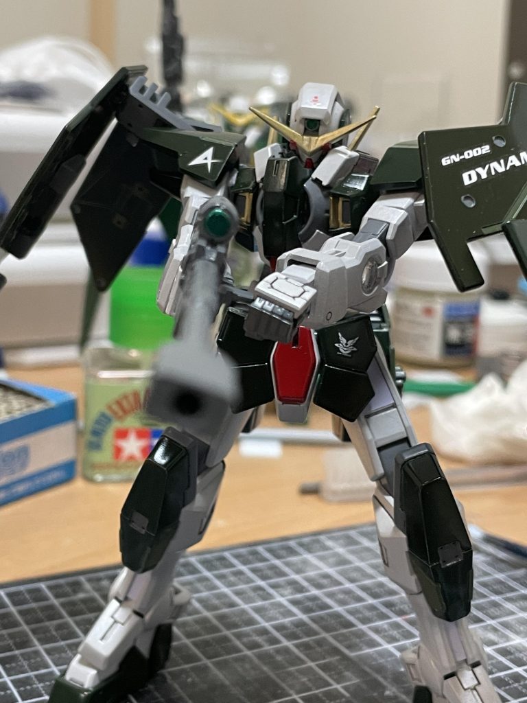 狙撃用バイザーもチマチマ塗り分けました。それでは最後までご覧いただきありがとうございました。