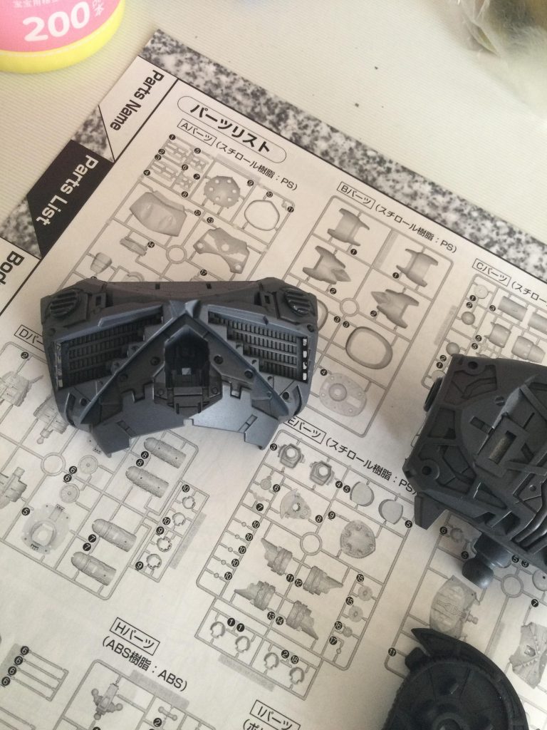 今回内部フレームはガイアの「メカサフ ヘビィ」を使用しました‼︎ 思ったより明るい感じでしたね‼︎